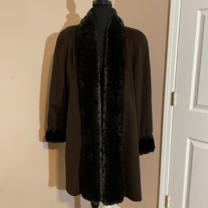 Elegant Brown Buttonless Coat
